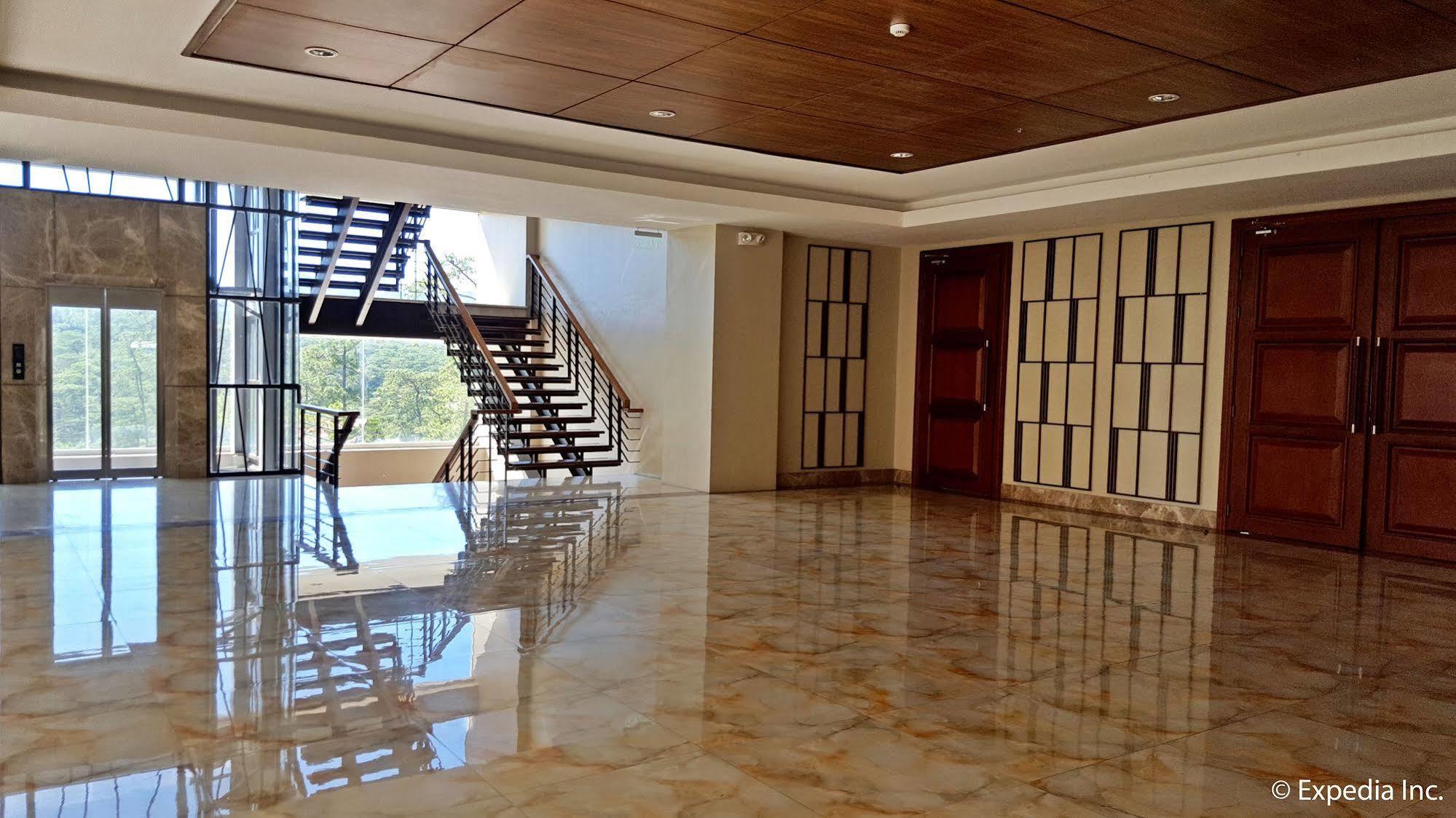 Newtown Plaza Hotel Baguio City Exterior photo